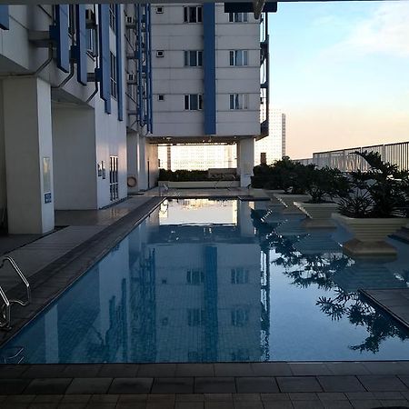 Apartamento Studio Deluxe in Princeton Residencias Manila Exterior foto
